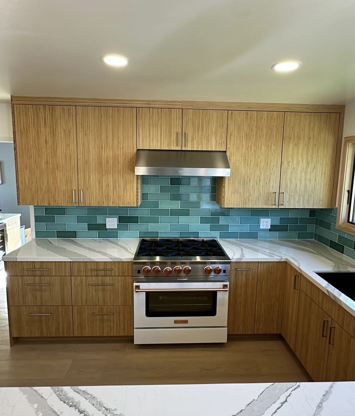San Francisco custom kitchen cabinet installation — white shaker lower cabinets